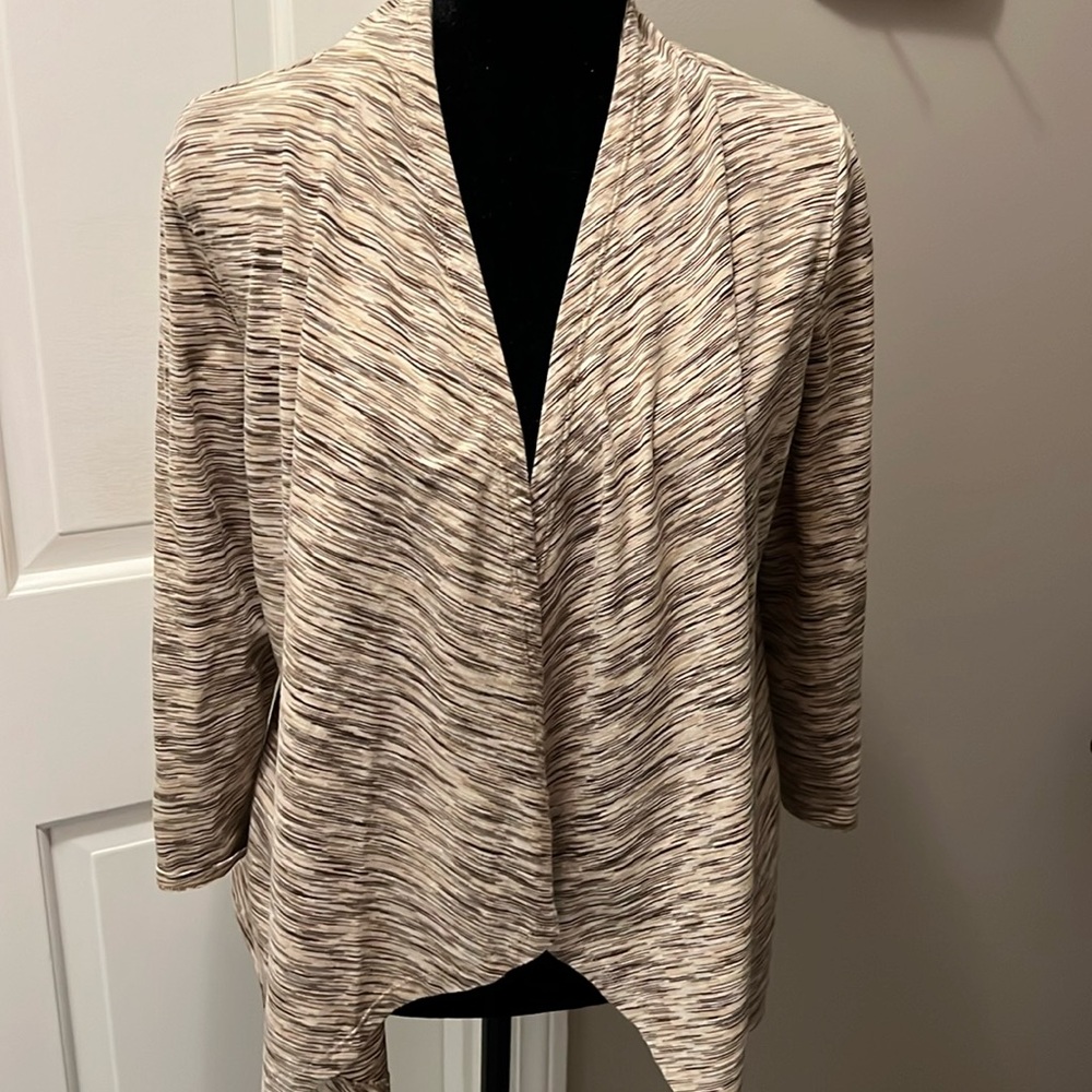 Charter Club brown/beige open cardigan with 3/4 sleeves. Size medium in EUC